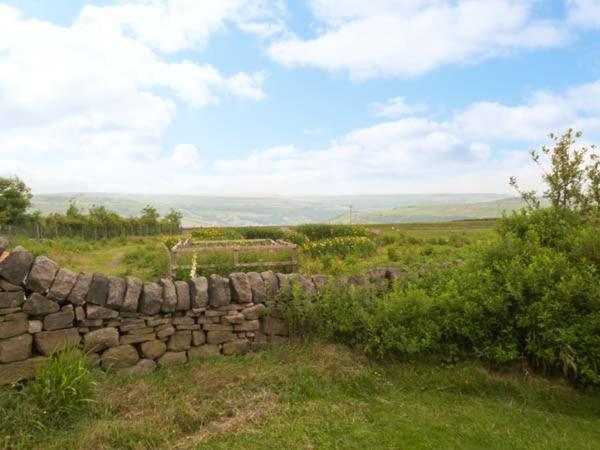 Knowle Lodge Mytholmroyd Екстериор снимка